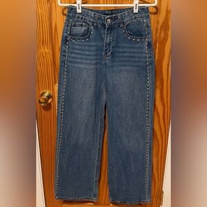 Cali 1850 Studded Wide Leg Jeans. Size 5